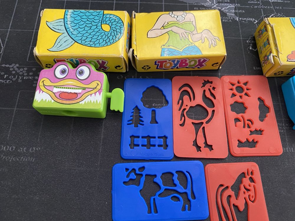 Колекційні іграшки з жуйки Toybox