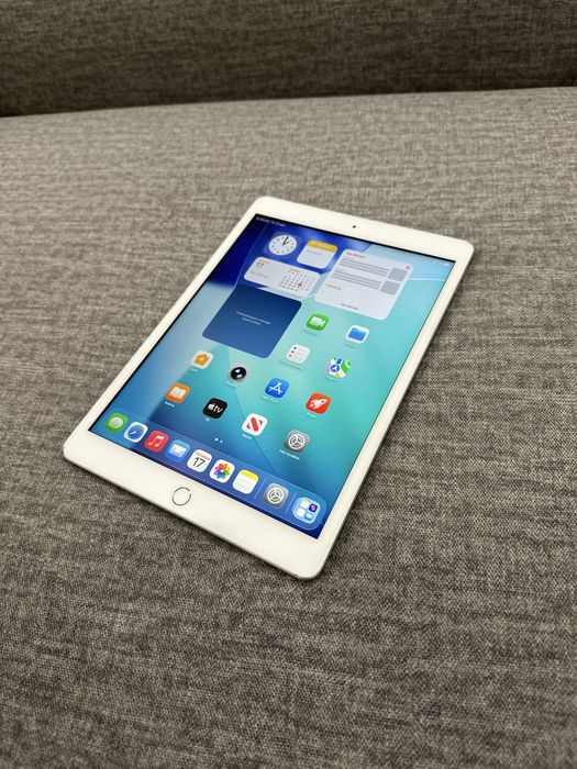 iPad 8 32gb 2020 Wi-Fi Silver (67)