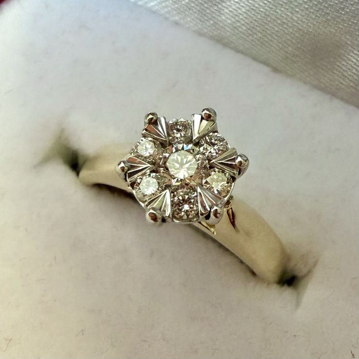 Nowy pierścionek Apart z brylantami 0,25ct wz. 110.169 Diamond Dream