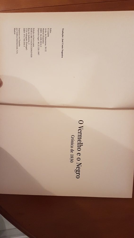 Stendhal, O Vermelho e o Negro.