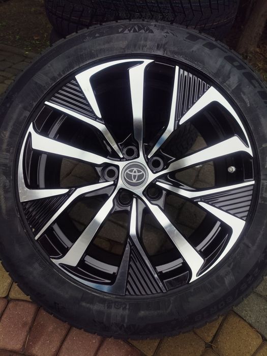 Nowe koła zimowe 18 5x114,3 z czujnikami toyota CH-r corolla Cross yar