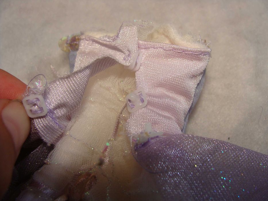 Vestido Barbie as the Magic of Pegasus (Ref. G8399) de 2005 - Annika