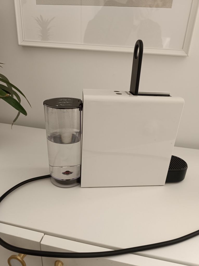 Máquina café Nespresso