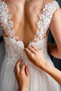 Kremowa-ivory suknia ślubna rozmiar 36