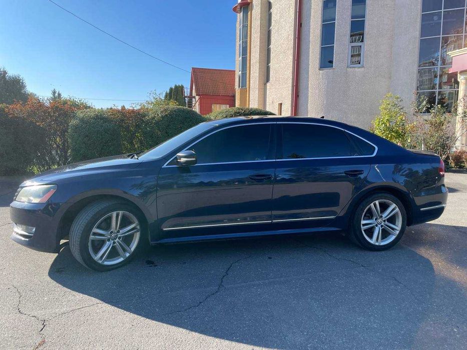 Volkswagen Passat SEL