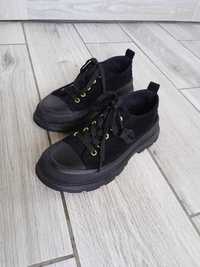 Czarne sneakersy /trampki