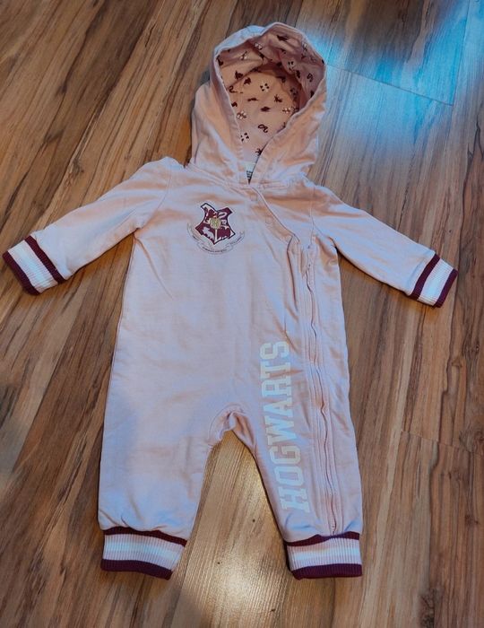 Kombinezon dresowy dla dziewczynki pajac z kapturem na jesień wiosnę