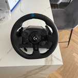 Kierownica Logitech G923 (PC/PS4/PS5), prawie nieużywana