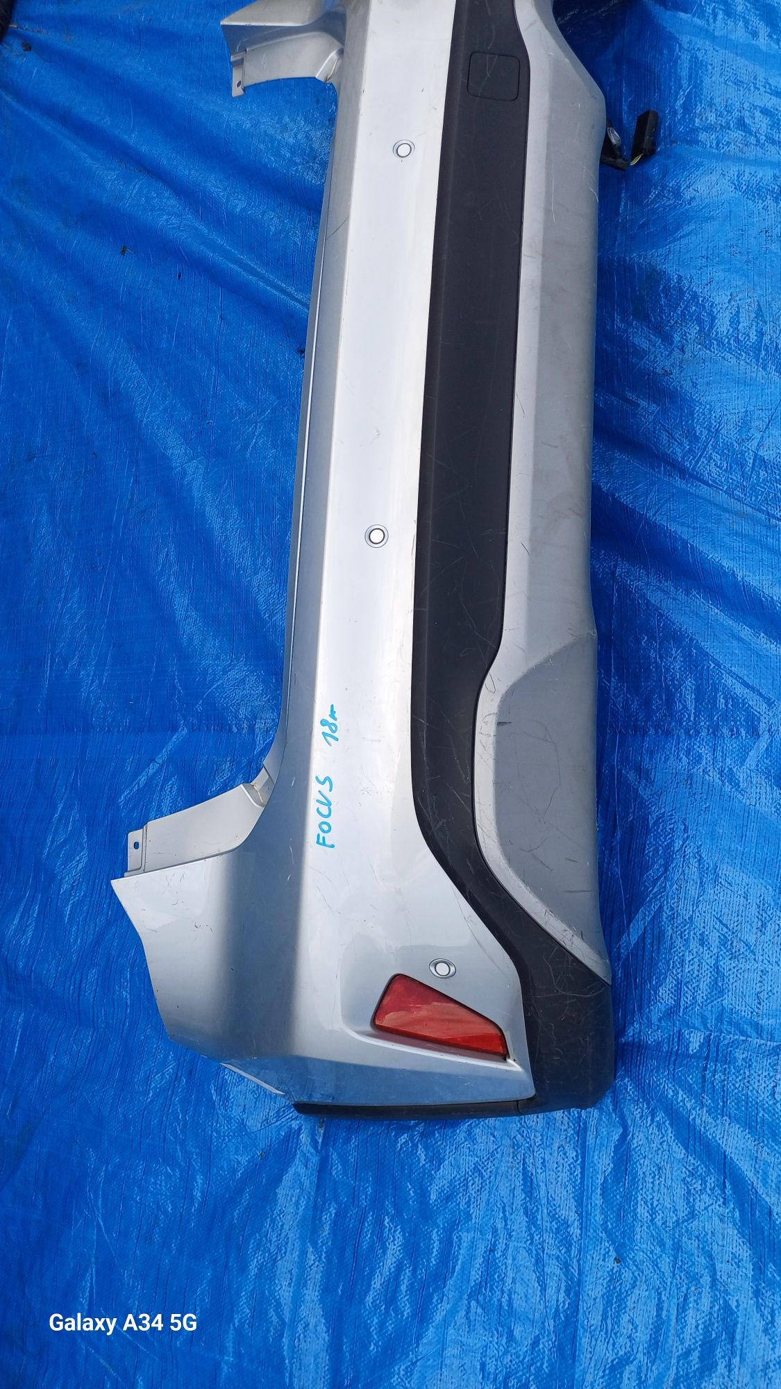 Zderzak tył tylni ford focus mk4 HB 18r