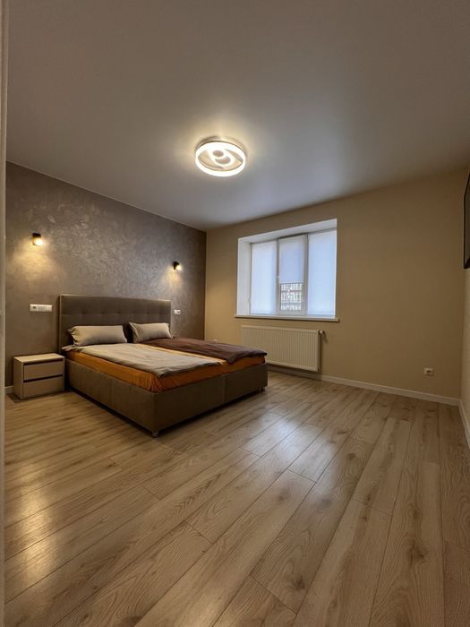 Подобова оренда люкс апартаментів в центрі міста