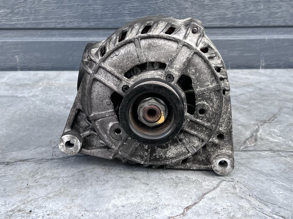 Генератор Bosch 140A БМВ Е39 М51 TDS 2.5d BMW e39 525d