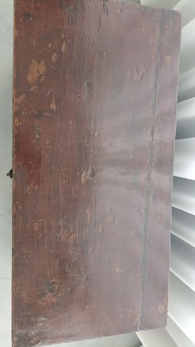 Baú / cómoda em madeira antiga restaurada