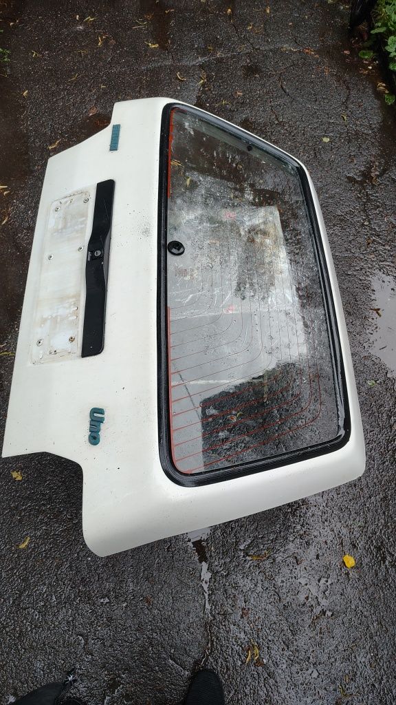 Ляда задня Fiat uno стан хороший не гнила