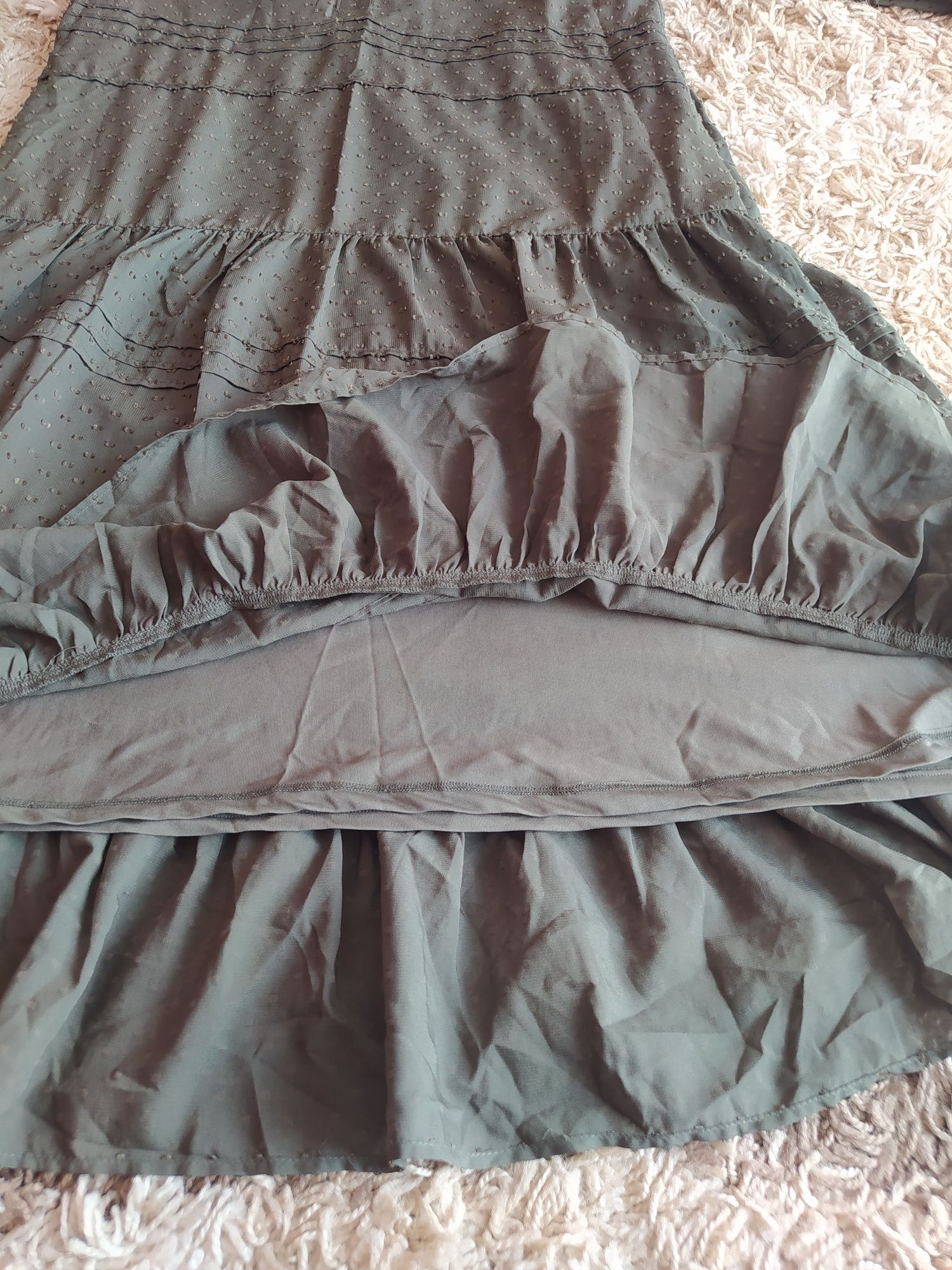 Sukienka Reserved midi