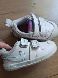 Buty buciki Nike 21