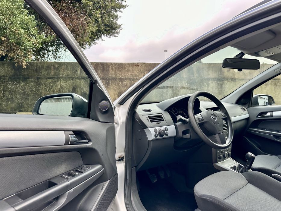 Opel Astra Caravan 1.4 poucos km