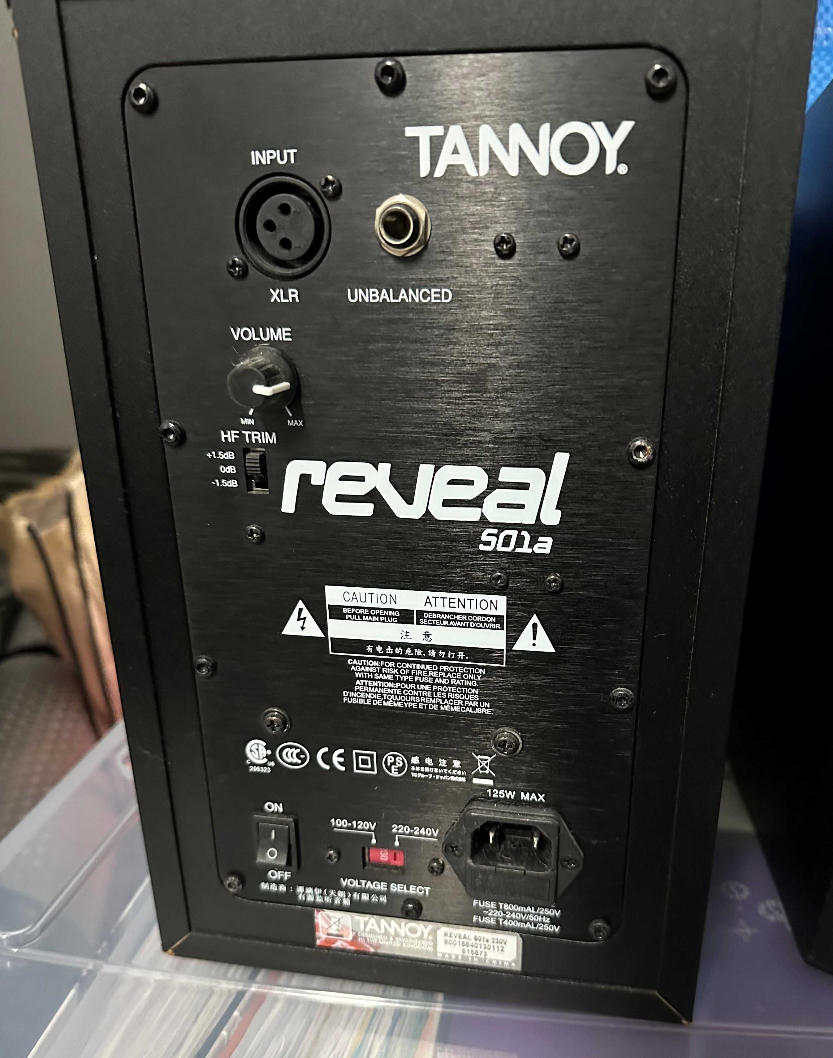 Colunas monitoras amplificadas Tannoy studio reveal 501A