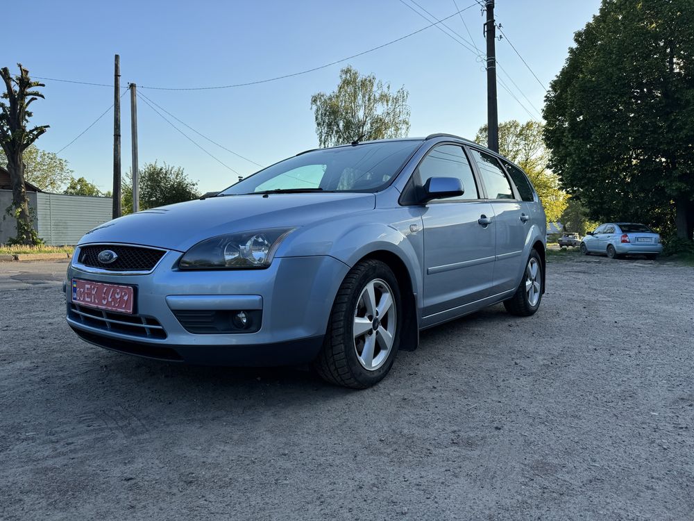 Ford Focus 1.8 бензин