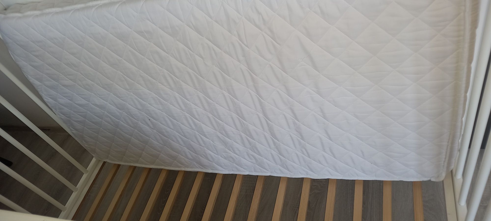 Materac do łóżeczka niemowlęcego 120x60 lateks pianka