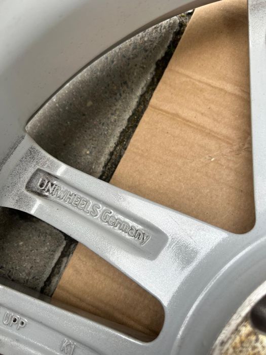 4x felgi aluminiowe VW 17cali