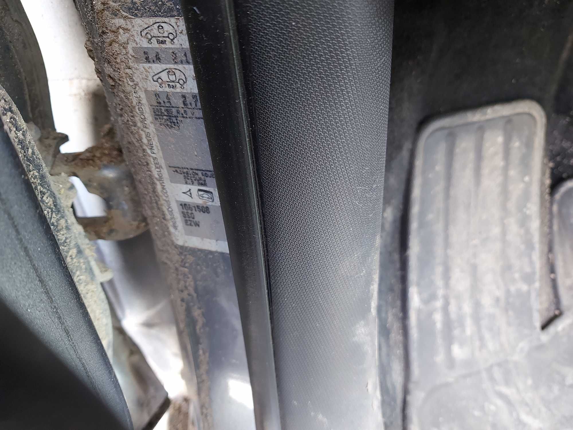 Citroen C4 I EZW błotnik przedni lewy 3D FV transport/dostawa