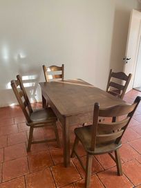 dębowy stół +4 krzesła
