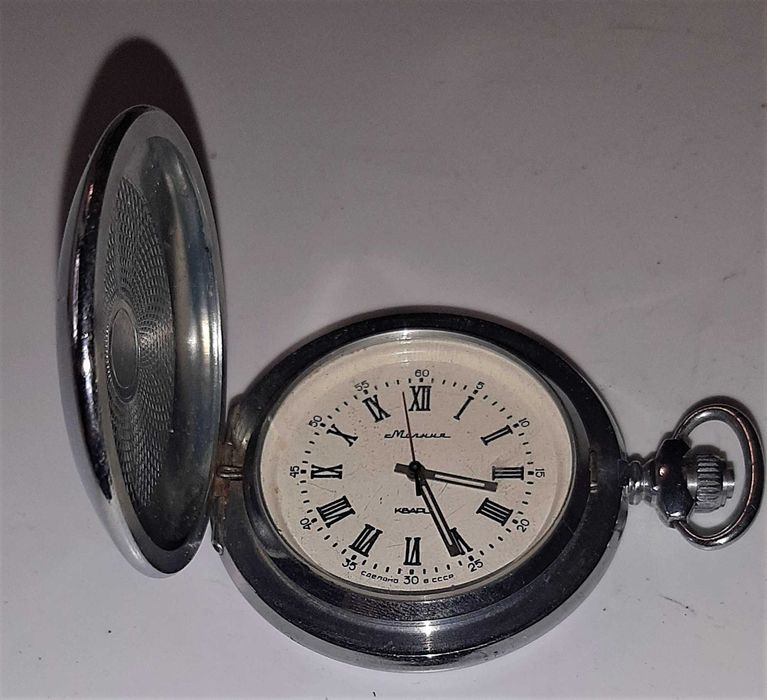 Cebula z ZSSR Radziecki Zegarek Kieszonkowy Molnija Mołnia jak Nowy