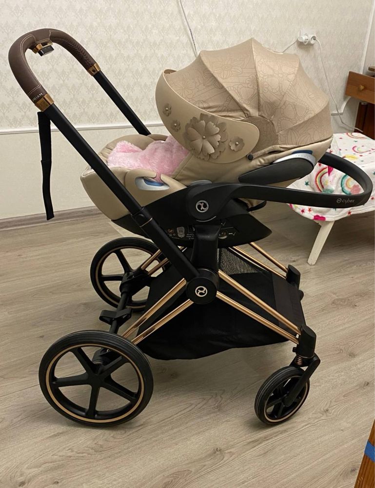 Коляска Cybex Priam 3в1 + дощовики та підстаканник
