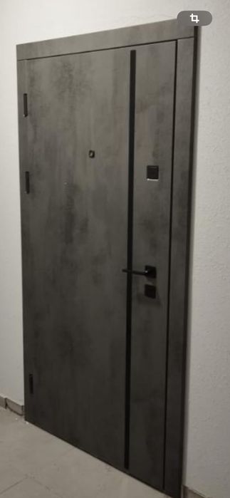 Продам двері входные двери