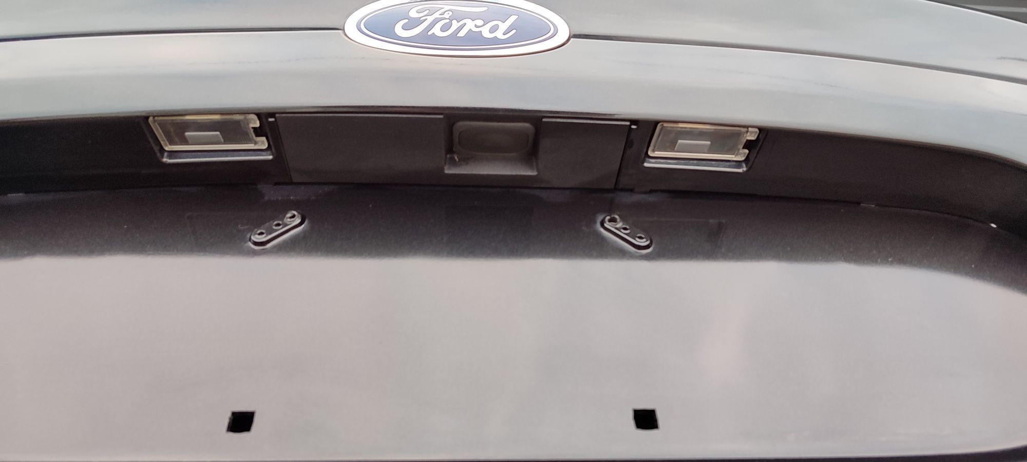 Багажник з спойлером Ford fusion se 13-16 розборка оригінал.