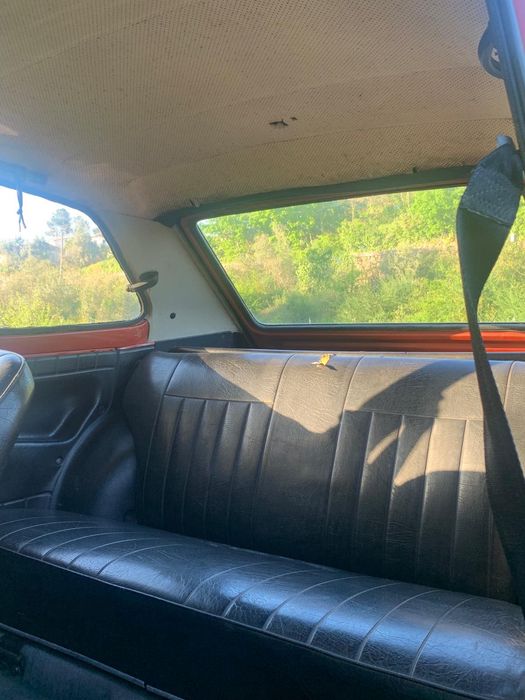 Classico 1974 Fiat 127 para restauro