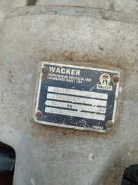 Skoczek stopa wibracyjna Wacker