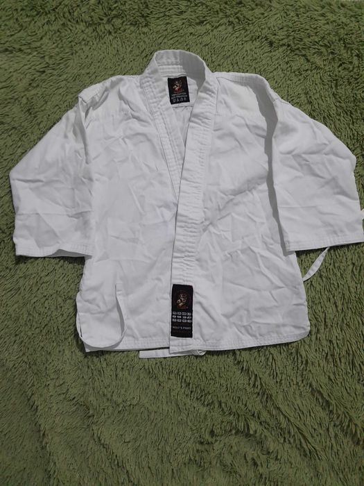 Кімоно для карате WOLF, р.110 та захист