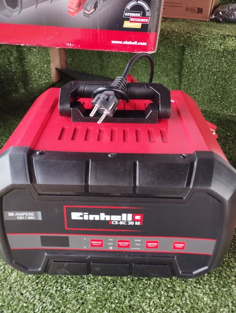 Пуско-зарядний пристрій Einhell CE-BC 30 M