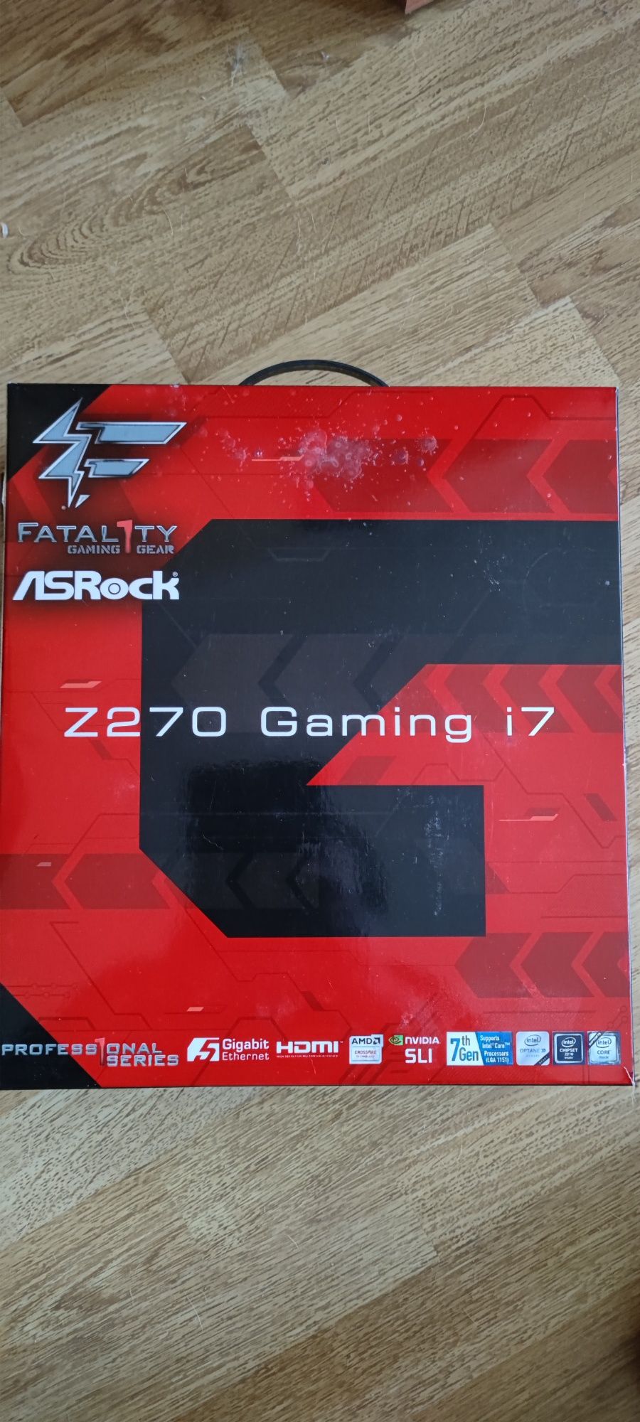 ASRock Fatal1ty Z270 Professional Gaming i7 + Intel i7-7700K