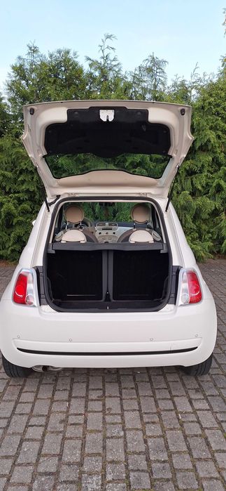 Fiat500, rok2015,niski przebieg 58263 km z oponami zima-lato