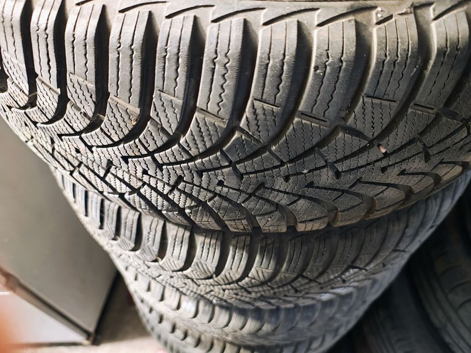 GOODYEAR 205/55/16 zimowe