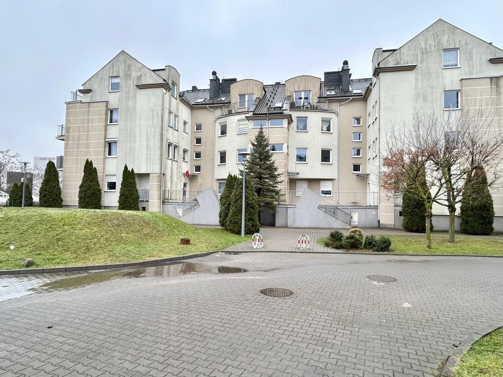 Piątkowo | 3 niezależne pokoje | balkon | komórka lokatorska | garaż
