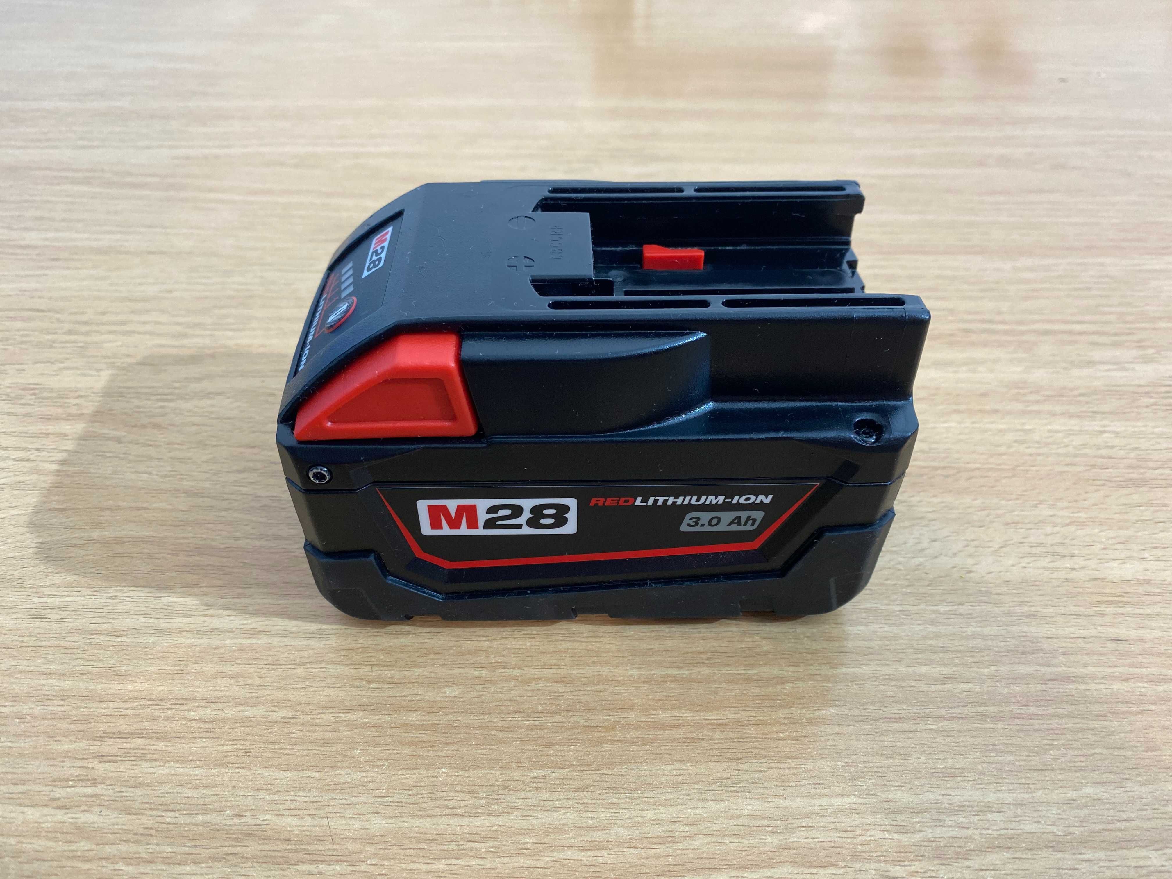 Bateria Milwaukee M28 BX 3.0 Ah, 28V jak nowa