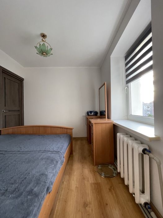 Продам 3 кімнатну квартиру з автономним опаленням