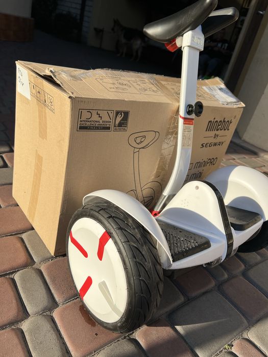 Сигвей гироскутер ninebot mini pro 54V белый с гарантией еще год