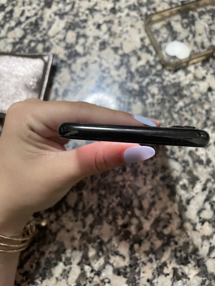 Iphone X- 64 Gb-partido