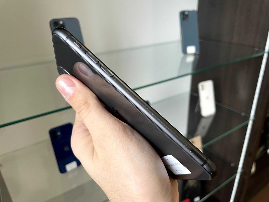 iPhone 11 64  gb Neverlock / від Магазину + Гарантія / Обмін