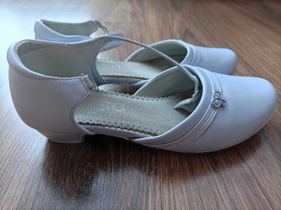 Buty białe komunijne 36