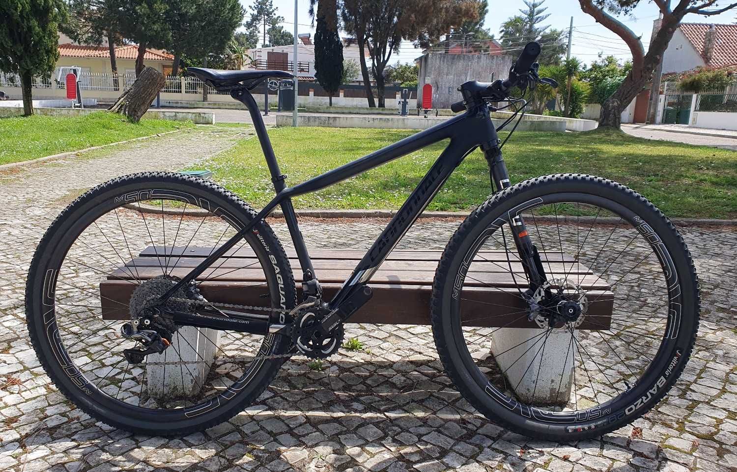 Cannondale Fsi Carbon Black Inc 29"- Topo de Gama