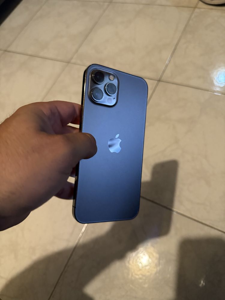 iPhone 12 Pro Max como novo