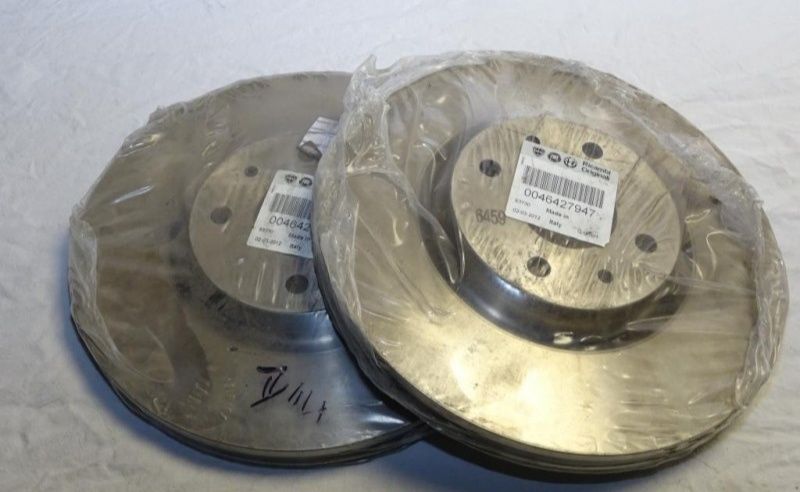 Пара гальмівних дисків передніх вентильованих діаметром 284 мм Fiat