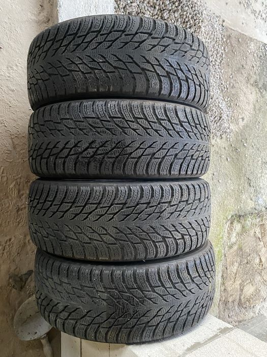 205/55R16 зимові шини