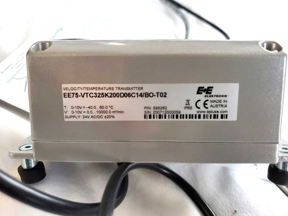 E+E  EE75 Високоточний датчик для вимірювання швидкості повітря