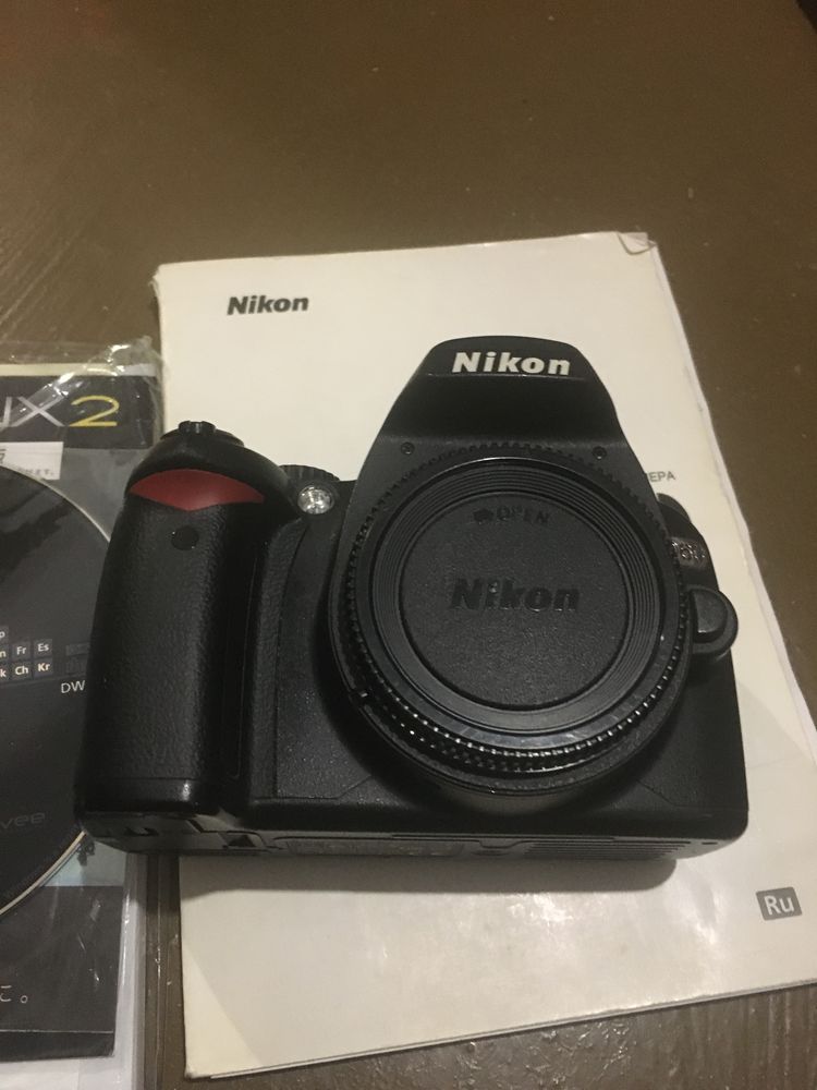 Фотоапарат Nikon D60 kit